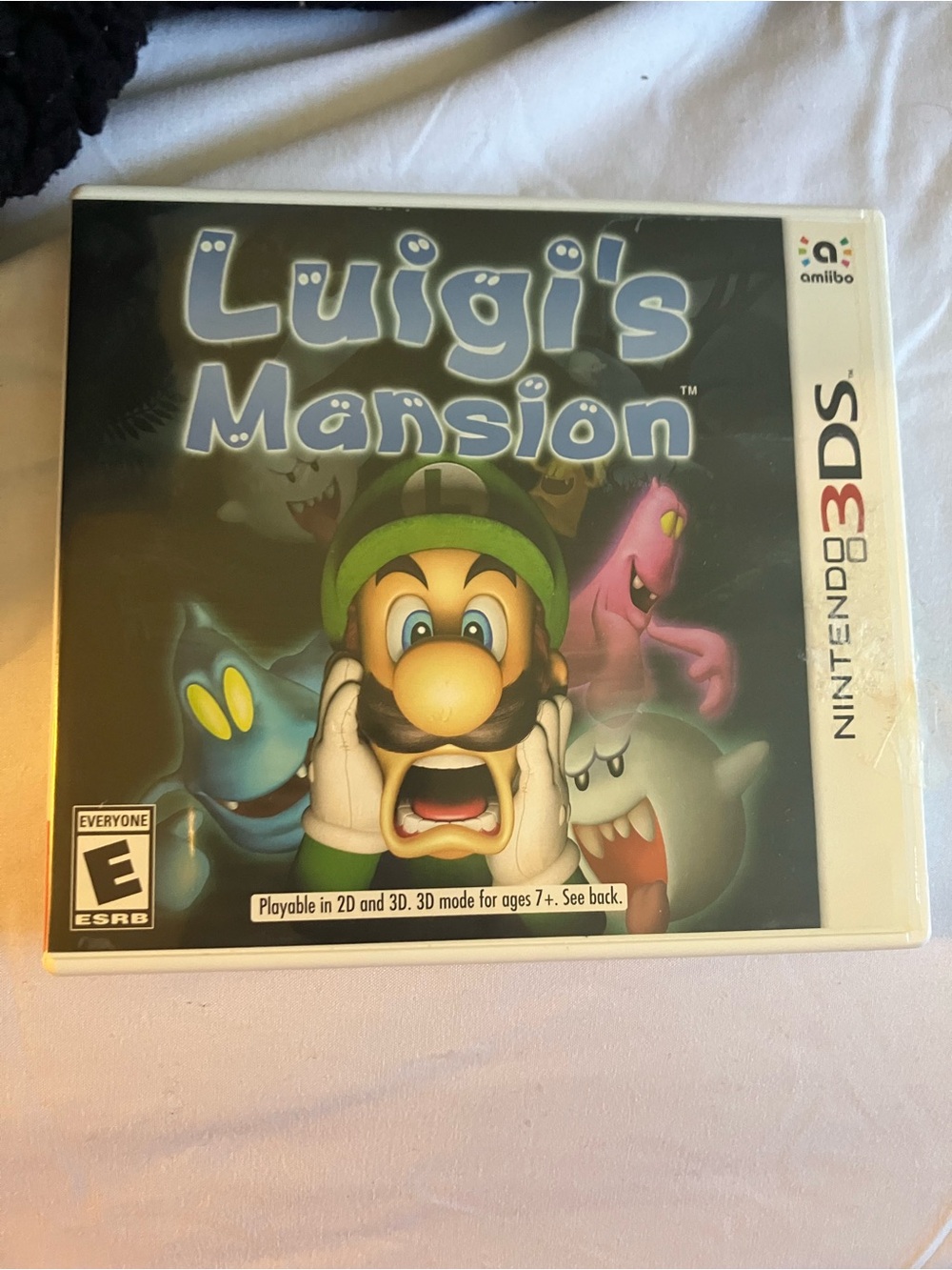 Nintendo Luigi's Mansion 3DS Game with Green Luigi Artwork